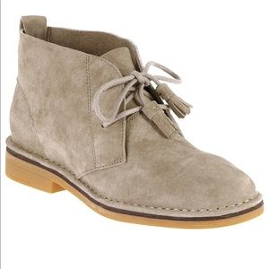 Hush Puppies Cyra Catelyn Ankle Bootie 11